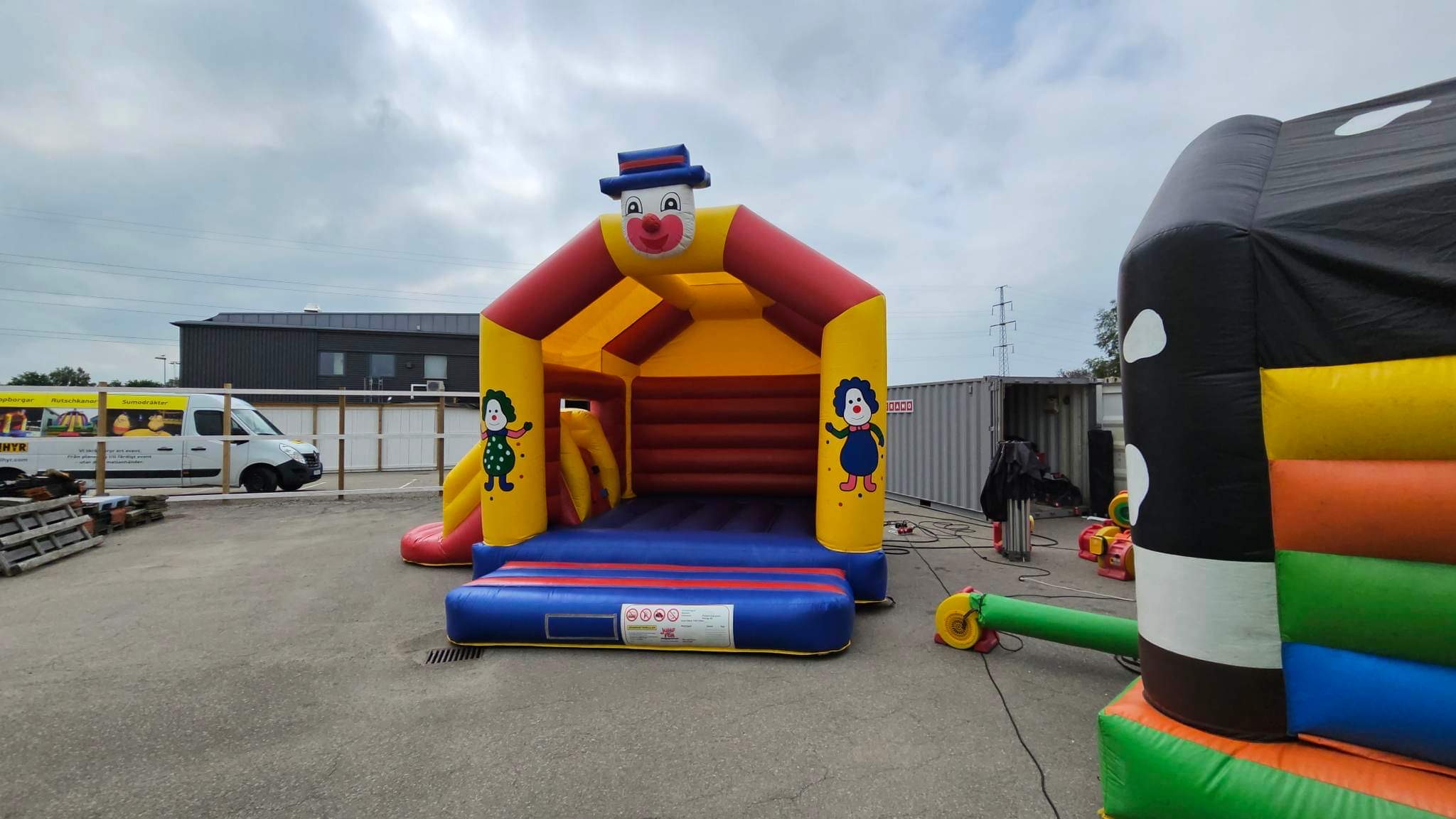 Hoppborg clownen